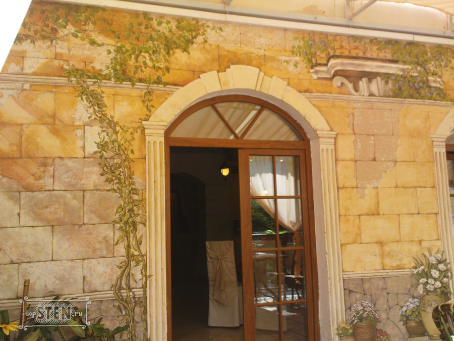 Оформление ресторана росписью стен с имитацией камня