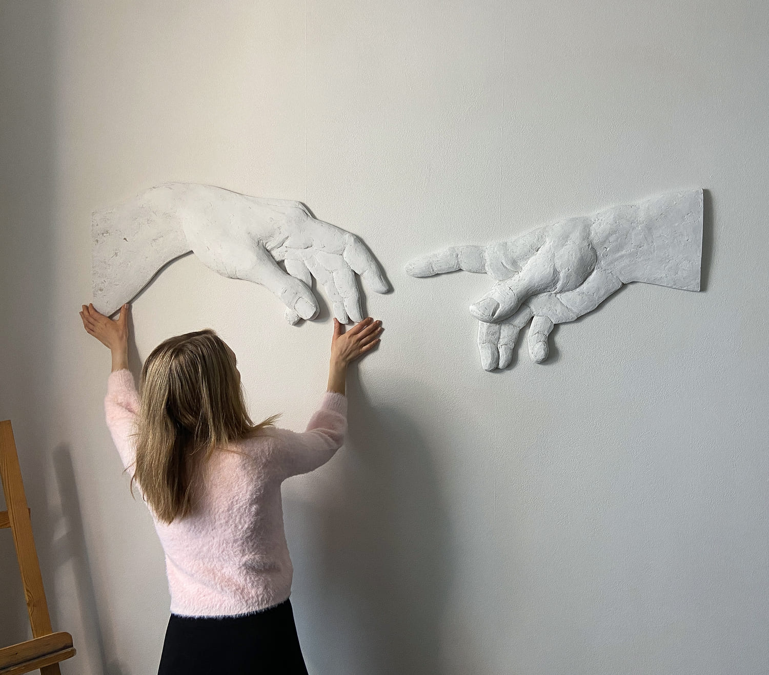 Декор на стену Руки Бога сотворение Адама Микеланджело